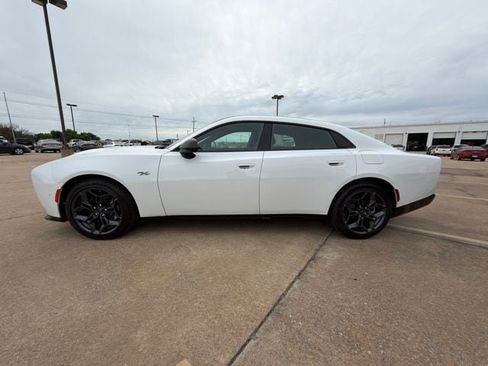 New 2026 Dodge Charger R/T w/ Driver Convenience Group AWD/4WD image 12
