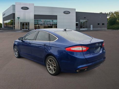 Used 2015 Ford Fusion SE w/ Equipment Group 202A image 8