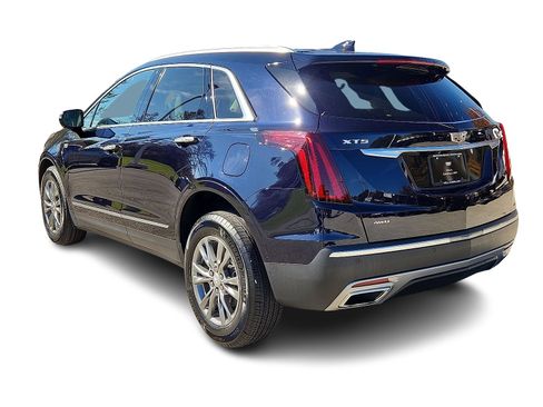 Used 2021 Cadillac XT5 Premium Luxury image 3
