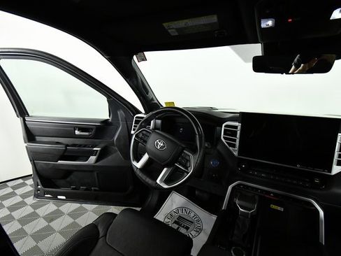 Used 2024 Toyota Tundra Platinum image 19