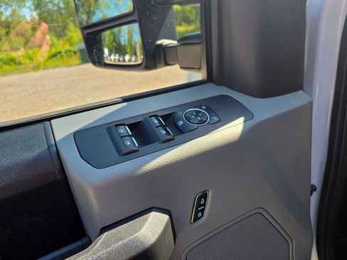 Used 2019 Ford F250 XL w/ Power Equipment Group AWD/4WD image 26