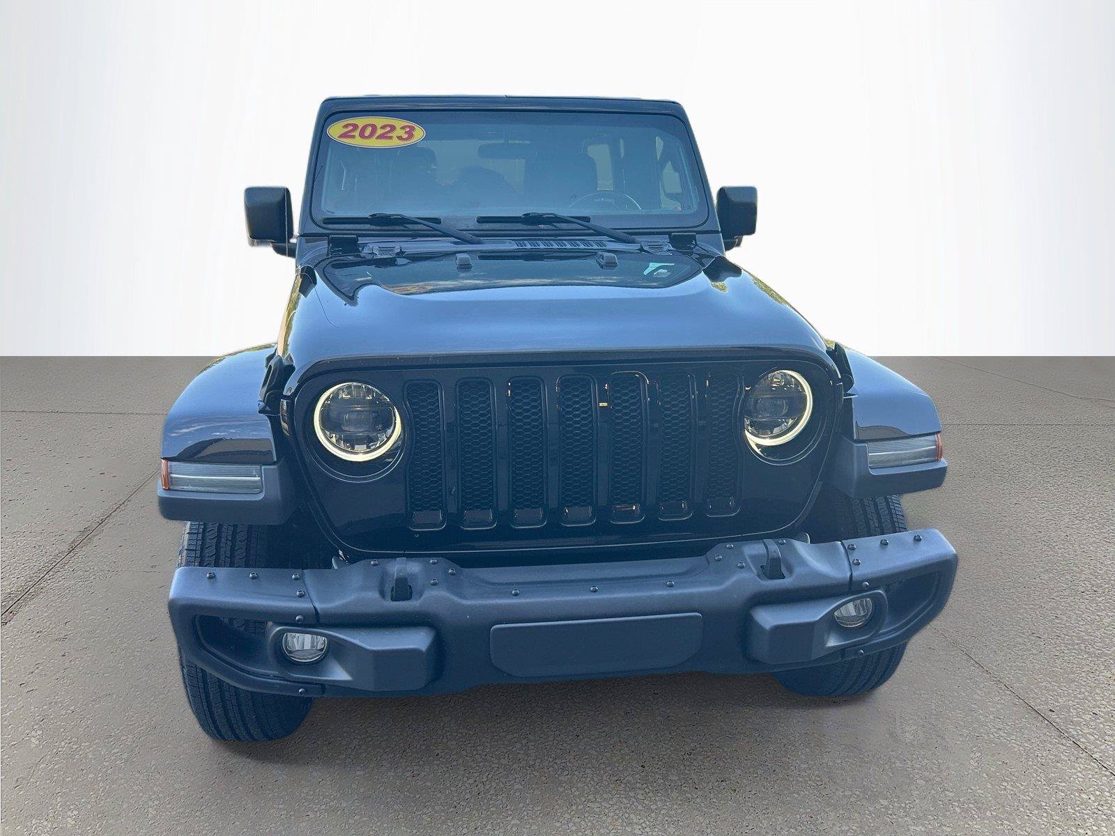 Used 2023 Jeep Wrangler Unlimited Sport AWD/4WD image 9