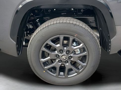 New 2026 Toyota Tundra Platinum image 18