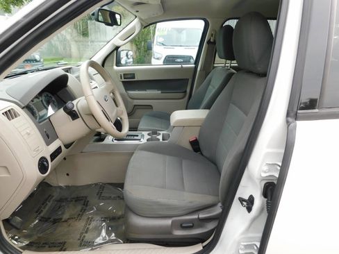 Used 2009 Ford Escape 4WD Hybrid image 6