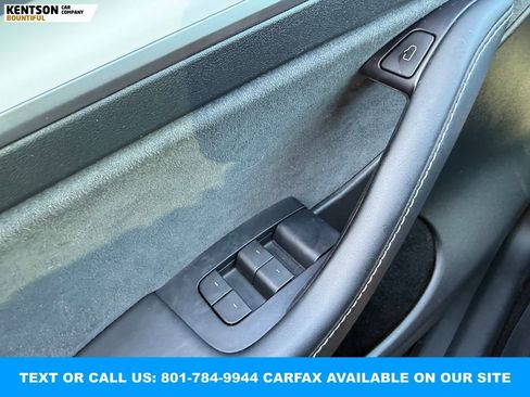 Used 2023 Tesla Model Y Long Range image 17