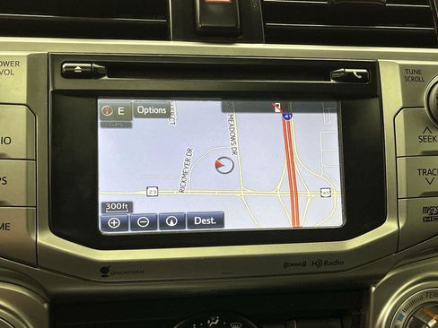 Used 2019 Toyota 4Runner SR5 Premium AWD/4WD image 5