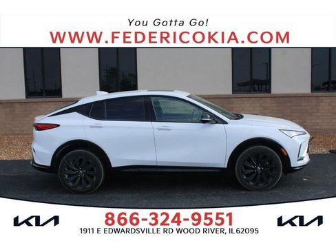Used 2024 Buick Envista Sport Touring w/ Convenience I Package FWD image 1