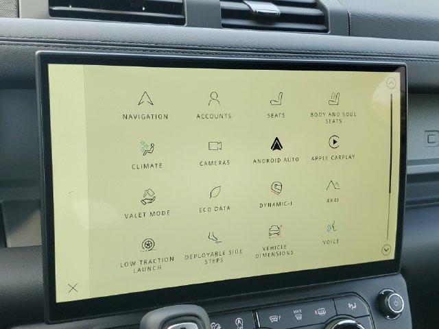 New 2026 Land Rover Defender 110 AWD/4WD image 28