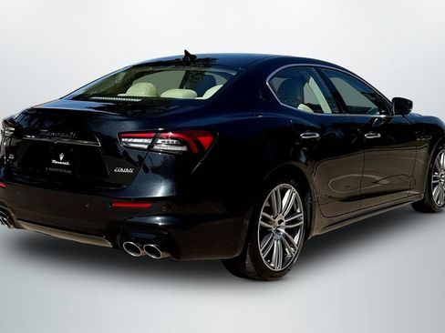 Used 2022 Maserati Ghibli Modena Q4 AWD/4WD image 7