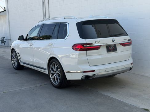 Used 2019 BMW X7 xDrive40i w/ Luxury Seating Package AWD/4WD image 4