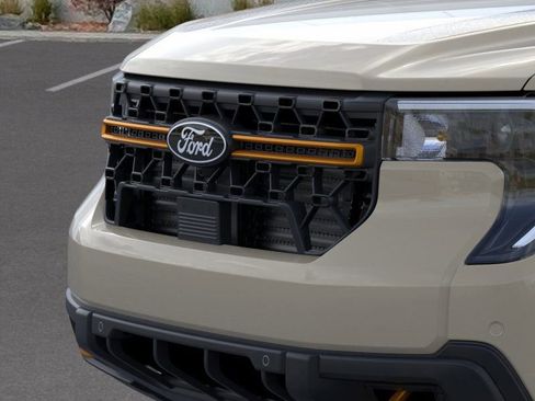 New 2025 Ford Maverick Tremor image 18