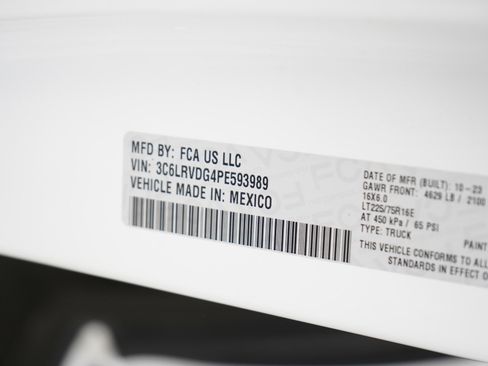 Used 2023 RAM ProMaster 2500 FWD image 27