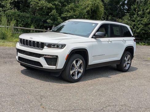 New 2026 Jeep Grand Cherokee Limited AWD/4WD image 7