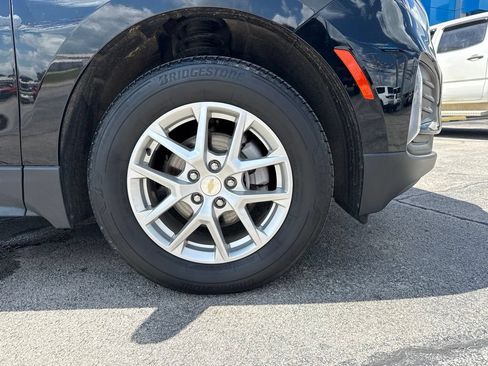 Used 2024 Chevrolet Equinox LT AWD/4WD image 3