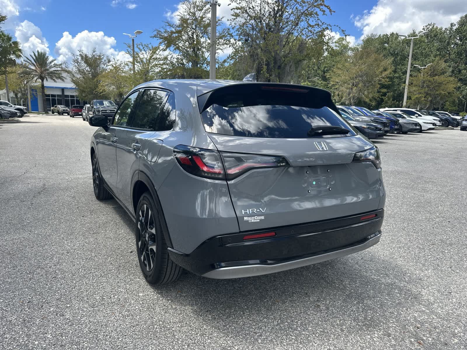 New 2027 Honda HR-V EX-L image 4