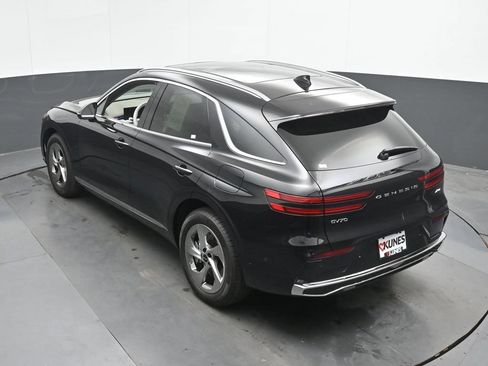 Used 2026 Genesis GV70 2.5T Advanced AWD/4WD image 38