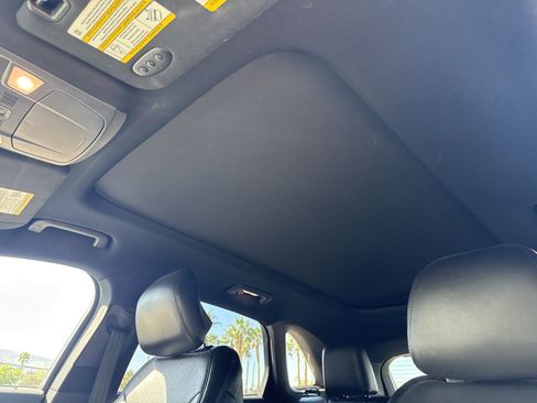 Used 2019 Lincoln MKC Reserve w/ MKC Technology Package image 27