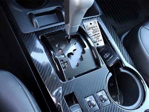 Certified 2023 Toyota 4Runner TRD Off-Road Premium image 17