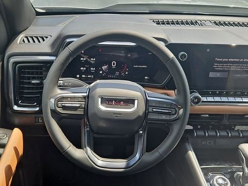 New 2026 GMC Canyon AT4 AWD/4WD image 18