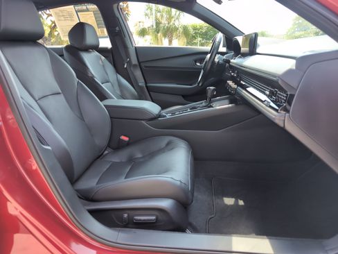 Used 2023 Honda Accord Sport image 32