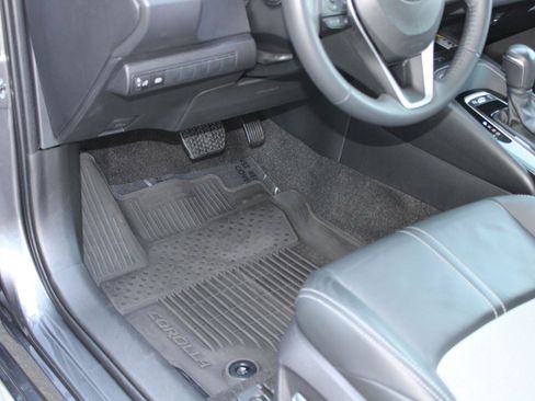 Certified 2025 Toyota Corolla XSE FWD image 46