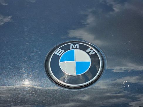 Used 2022 BMW X6 xDrive40i AWD/4WD image 10