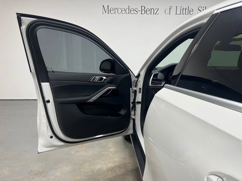 Used 2023 BMW X6 xDrive40i image 18