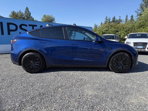 Used 2020 Tesla Model Y Long Range AWD/4WD image 3