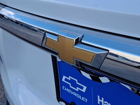 Used 2023 Chevrolet Traverse LT w/ LT Premium Package image 30