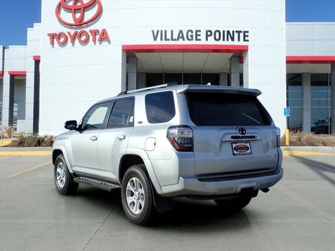Certified 2023 Toyota 4Runner SR5 Premium image 3