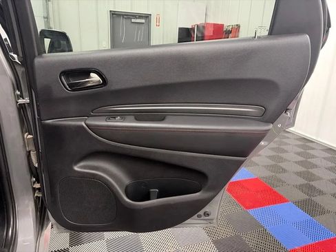 Used 2025 Dodge Durango R/T AWD/4WD image 16