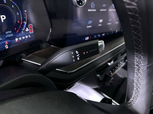 New 2025 Chevrolet Tahoe Premier AWD/4WD image 16