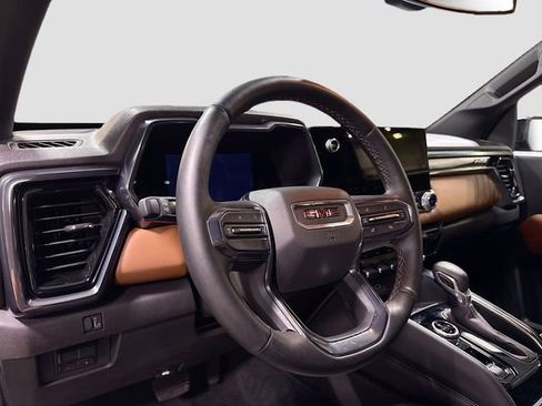 Used 2023 GMC Canyon AT4 w/ AT4 Premium Package image 11