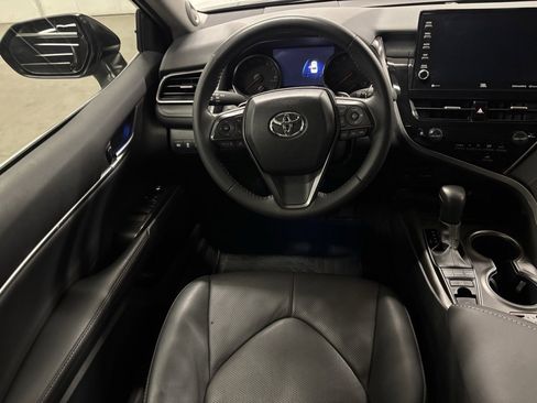 Used 2024 Toyota Camry XSE w/ Navigation Package image 13