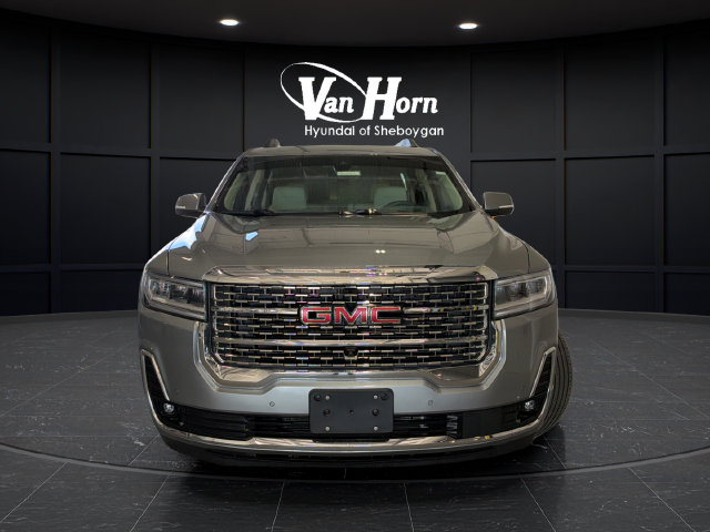 Used 2023 GMC Acadia Denali w/ Denali Technology Package AWD/4WD image 2