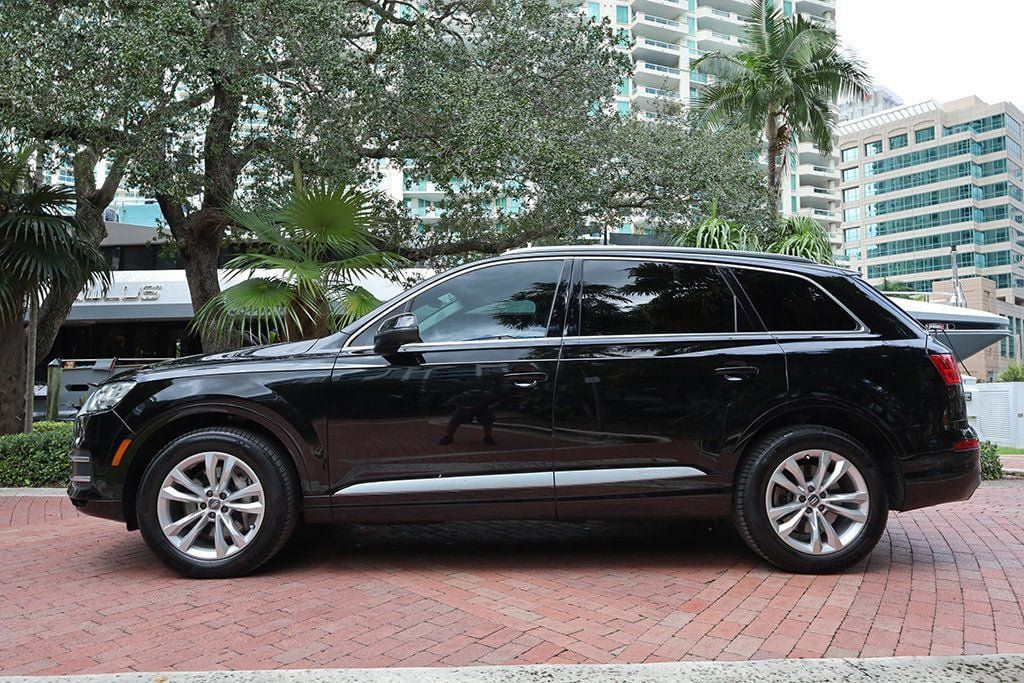 Used 2019 Audi Q7 3.0T Premium Plus AWD/4WD image 2