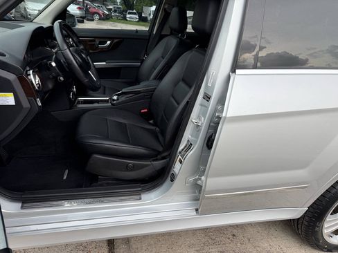 Used 2014 Mercedes-Benz GLK 250 BlueTEC 4MATIC image 16