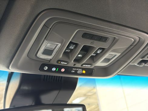 Used 2024 Chevrolet Silverado 1500 RST AWD/4WD image 40
