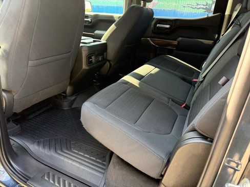 Used 2021 Chevrolet Silverado 1500 LT Trail Boss w/ Convenience Package II AWD/4WD image 37
