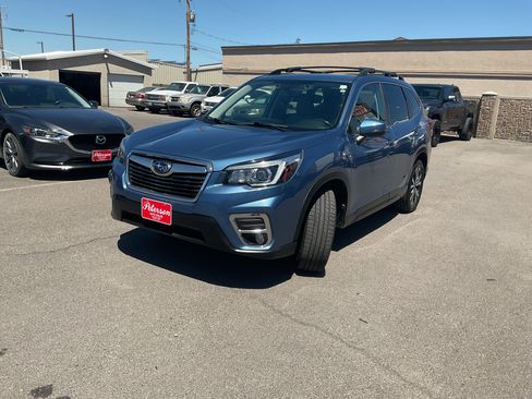 Used 2019 Subaru Forester Limited AWD/4WD image 2