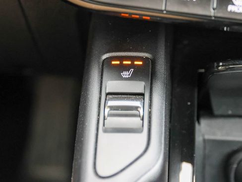 Used 2025 Kia Telluride S image 26