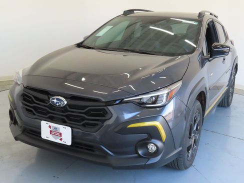 Used 2025 Subaru Crosstrek 2.5i Sport w/ Crosstrek Mirror Package image 10