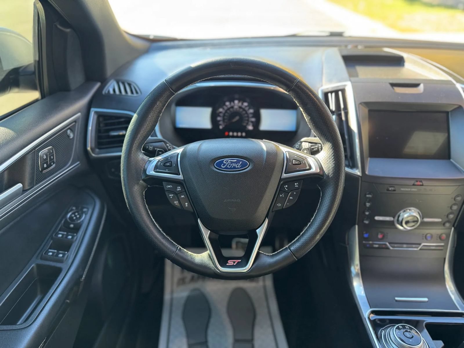 Used 2020 Ford Edge ST w/ Equipment Group 401A AWD/4WD image 22
