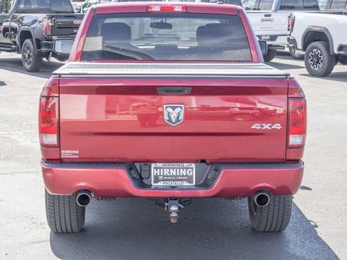 Used 2012 RAM 1500 Express w/ ST Popular Equipment Group AWD/4WD image 30