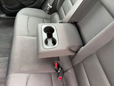 Used 2023 Chevrolet Malibu LT FWD image 33