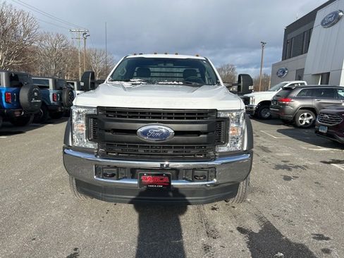 Used 2019 Ford F550 4x4 Regular Cab Super Duty image 2