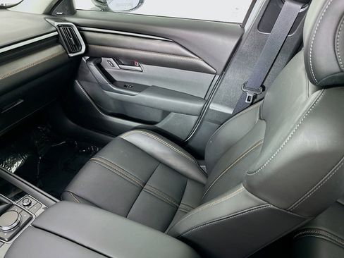 Used 2025 MAZDA CX-50 AWD 2.5 Turbo w/ Premium Pkg image 25