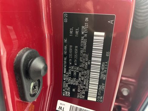 Certified 2023 Toyota Highlander XLE image 35