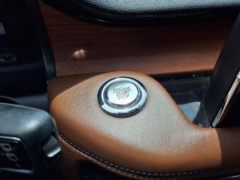Certified 2020 Lincoln Aviator Reserve w/ Equipment Group 201A RWD image 12