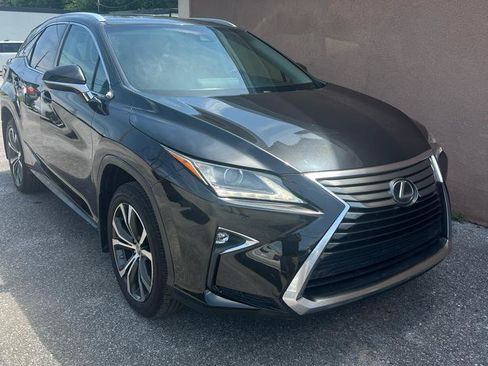 Used 2017 Lexus RX 350 FWD w/ Premium Package image 2